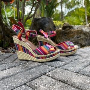 Multi color shoes perfect for summer, wore them around  house just to try them.